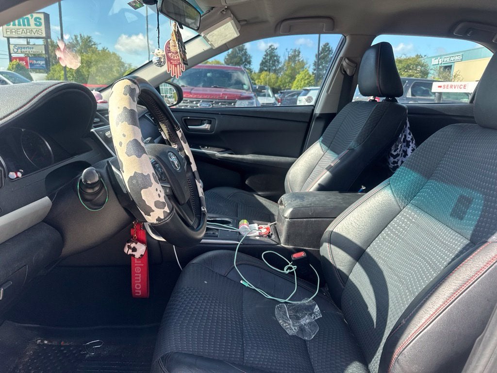 2015 Toyota Camry SE