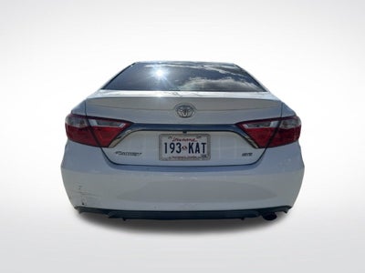2015 Toyota Camry SE