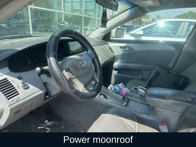 2010 Toyota Avalon XLS