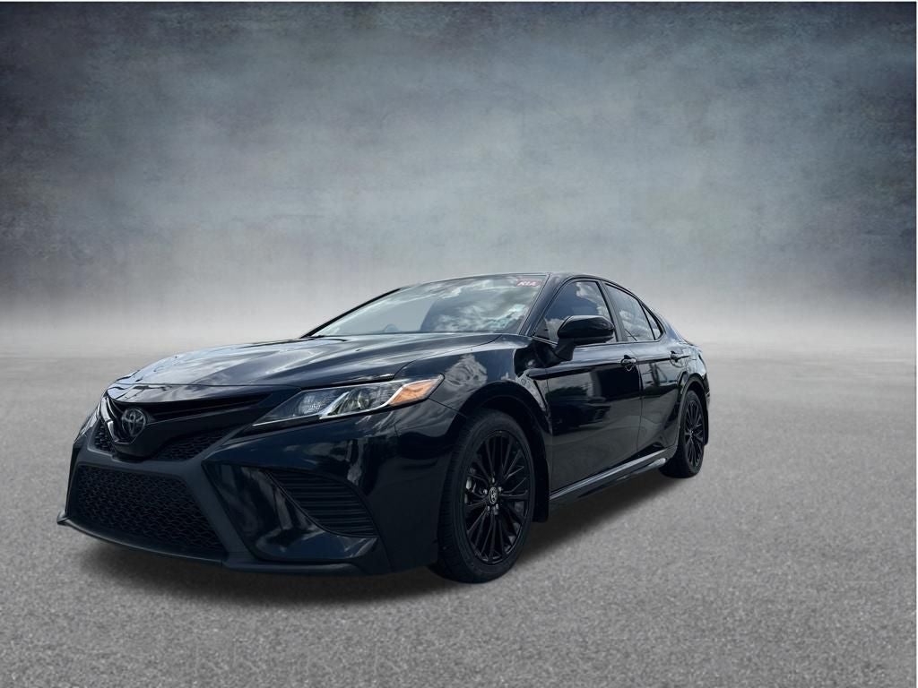 2020 Toyota Camry SE Nightshade