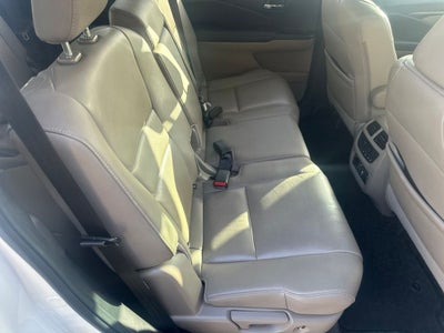 2019 Honda Pilot EX-L w/Navigation and Rear Entertainment System