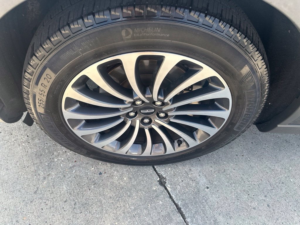 2020 Lincoln Aviator Reserve Premium