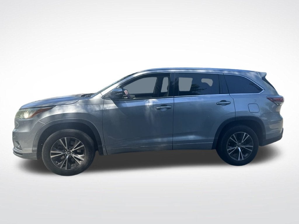 2016 Toyota Highlander XLE V6
