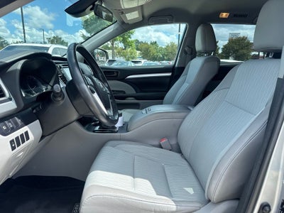 2017 Toyota Highlander LE Plus