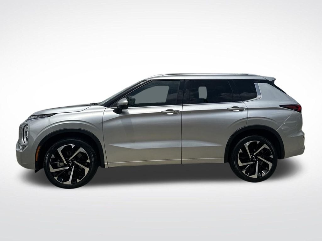 2024 Mitsubishi Outlander SEL