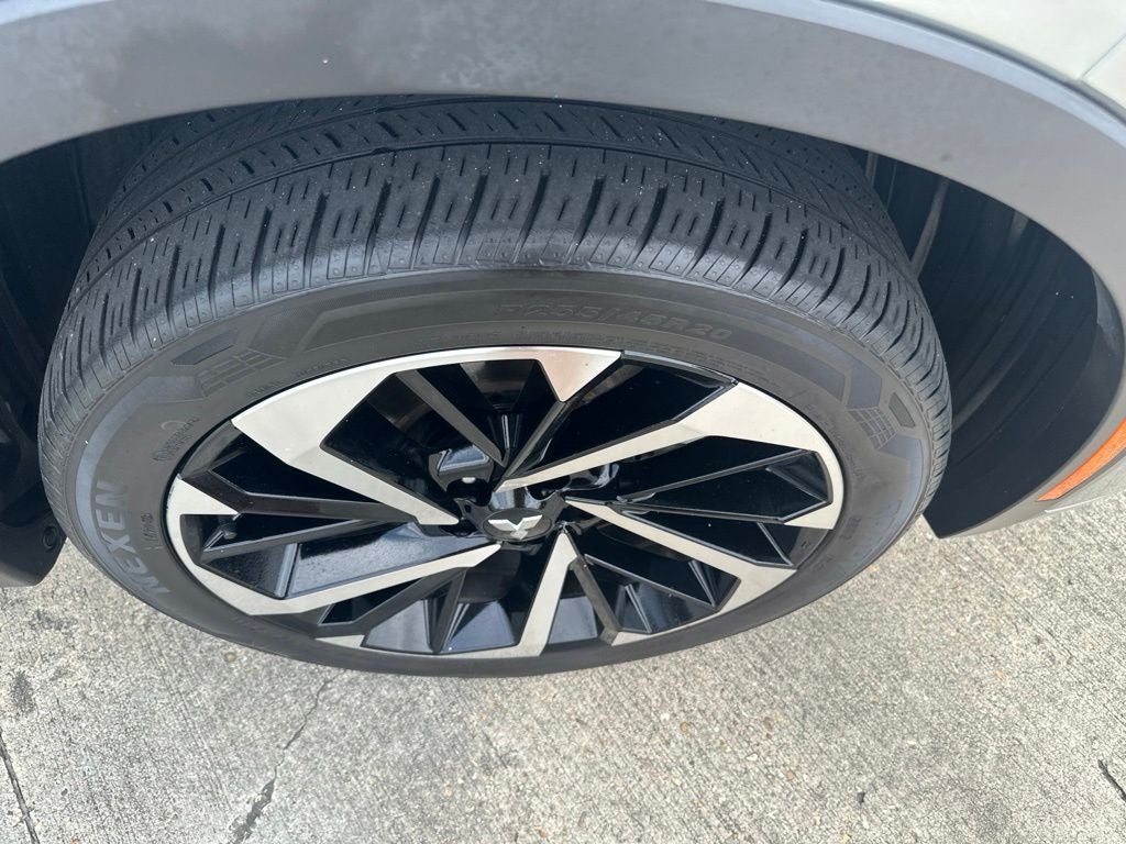 2024 Mitsubishi Outlander SEL