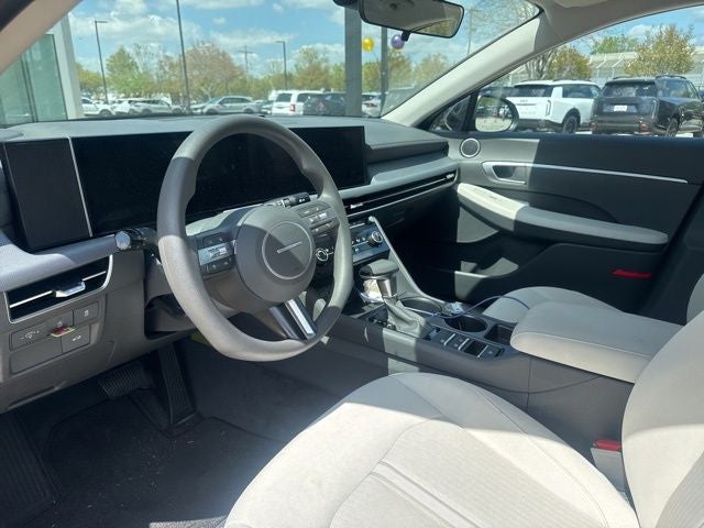 2025 Hyundai Sonata SE