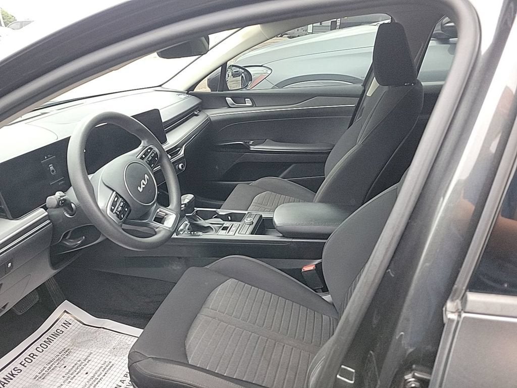 2025 Kia K5 LXS