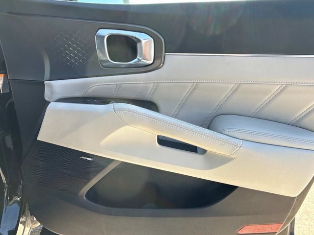 2023 Kia Sorento Plug-In Hybrid SX Prestige