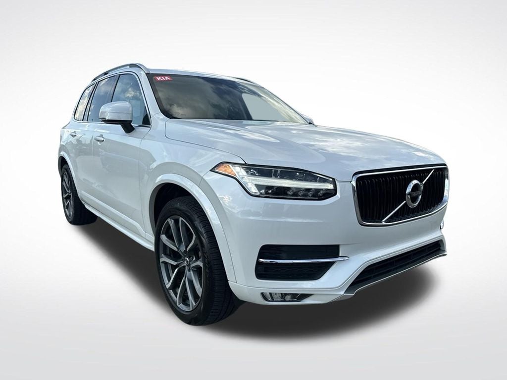 2019 Volvo XC90 T5 Momentum