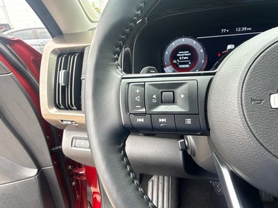 2024 Nissan Pathfinder Platinum
