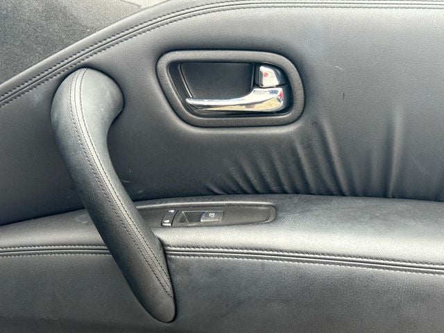 2024 Nissan Armada SV