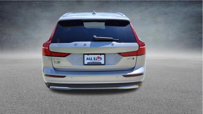 2025 Volvo V60 Cross Country B5 Plus