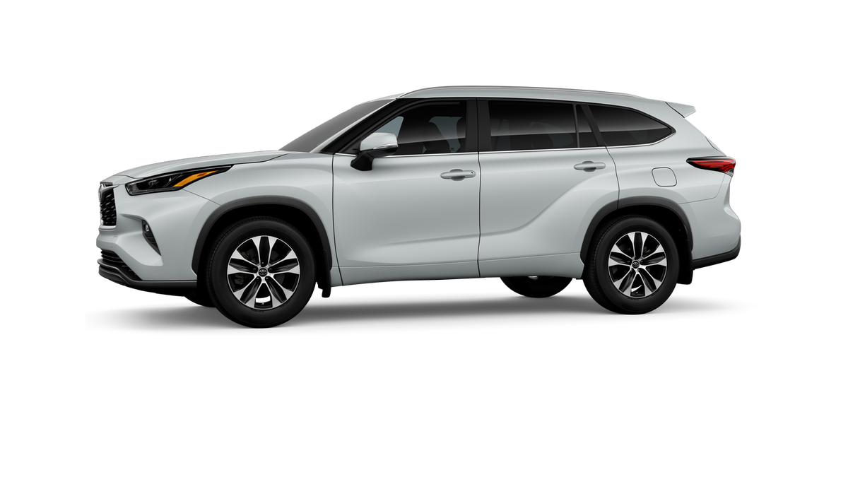 2026 Toyota Highlander XLE