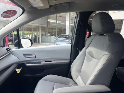 2026 Toyota Sienna XLE 8 Passenger