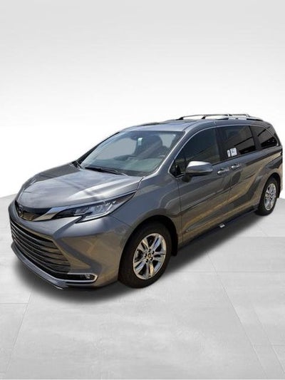2026 Toyota Sienna Limited 7 Passenger
