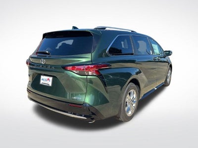 2026 Toyota Sienna Limited 7 Passenger