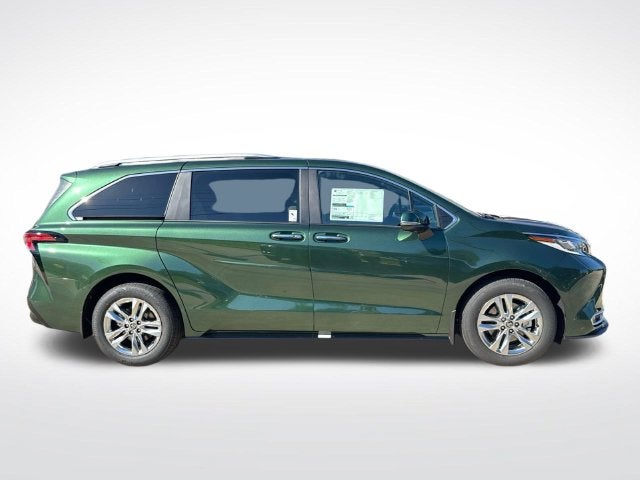 2026 Toyota Sienna Limited 7 Passenger