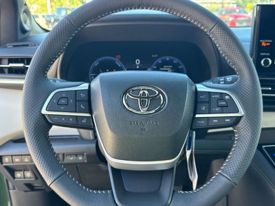 2026 Toyota Sienna Limited 7 Passenger
