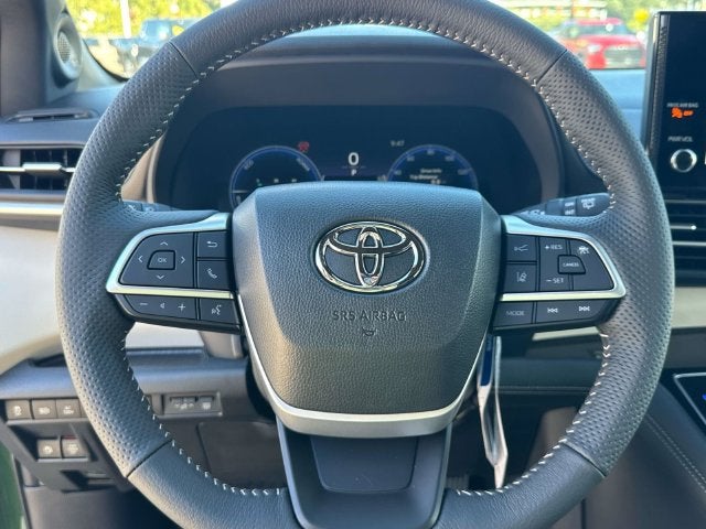 2026 Toyota Sienna Limited 7 Passenger