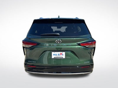 2026 Toyota Sienna Limited 7 Passenger