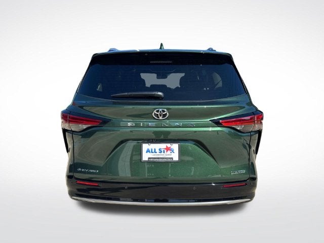2026 Toyota Sienna Limited 7 Passenger