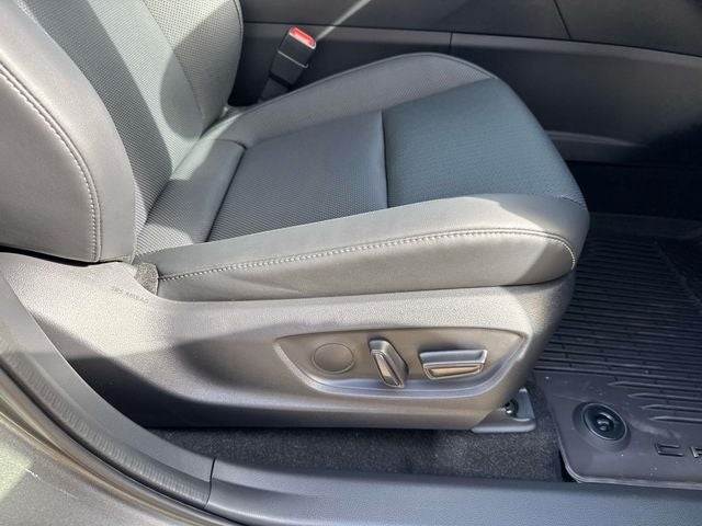 2026 Toyota Toyota Crown XLE