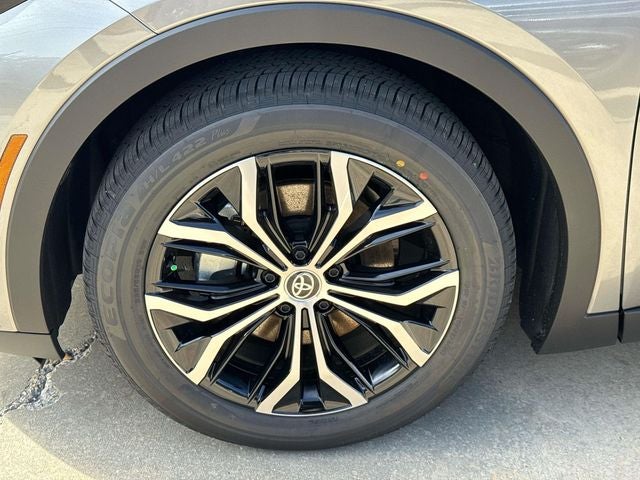 2026 Toyota Toyota Crown XLE