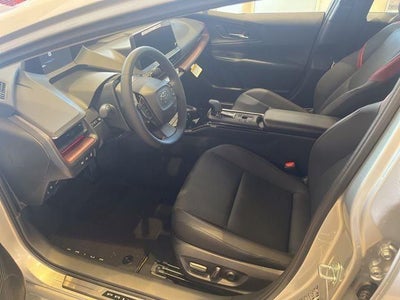 2025 Toyota Prius Plug-in Hybrid XSE Premium