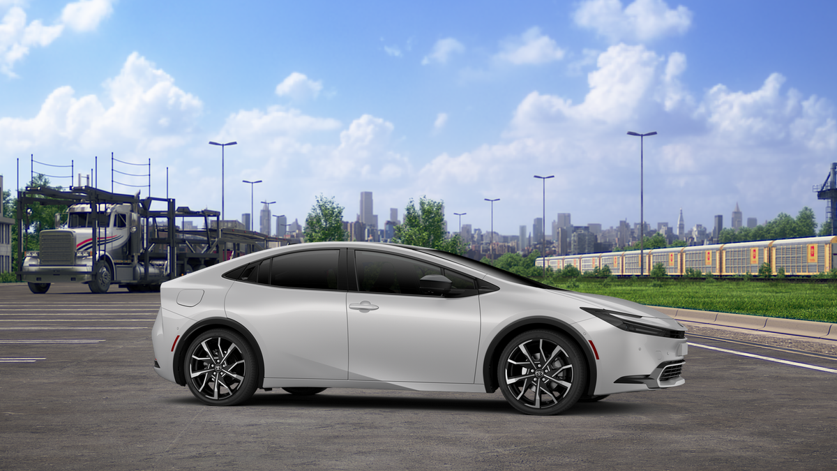 2025 Toyota Prius Plug-in Hybrid XSE Premium