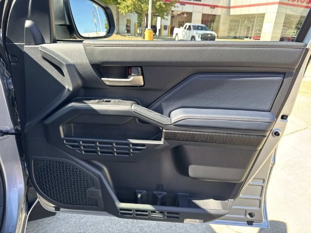 2026 Toyota 4Runner i-FORCE MAX Platinum