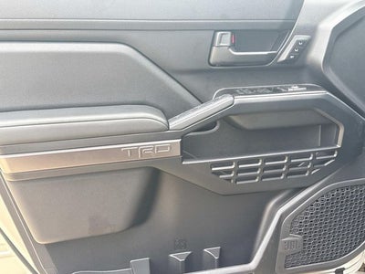 2026 Toyota 4Runner i-FORCE MAX TRD Off-Road Premium i-FORCE MAX