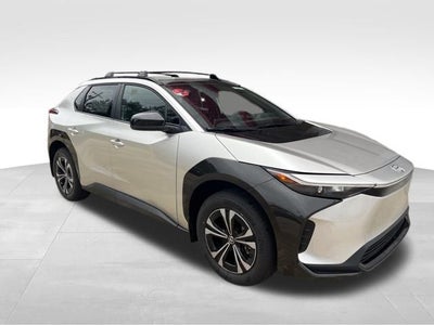2025 Toyota bZ4X XLE