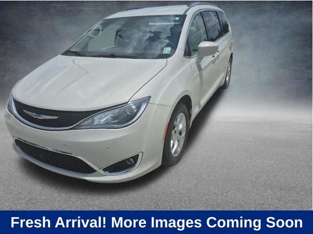 2019 Chrysler Pacifica Touring L Plus