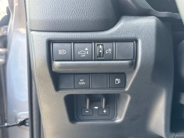 2025 Toyota Land Cruiser 4WD (Natl)