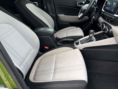 2022 Hyundai Venue SEL