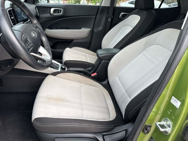 2022 Hyundai Venue SEL