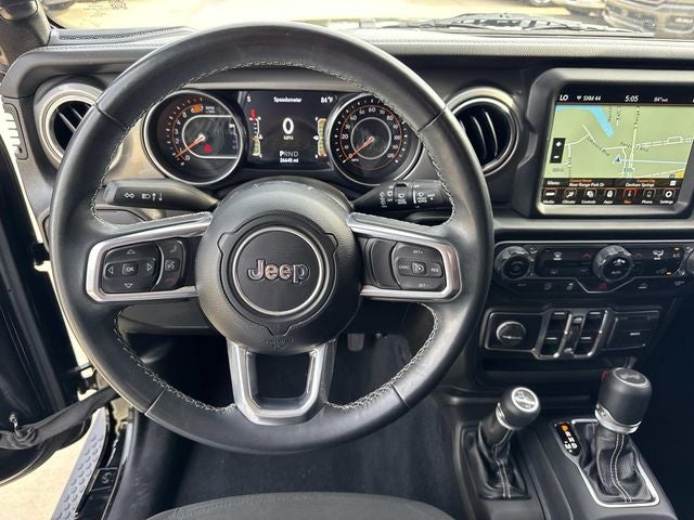 2022 Jeep Wrangler Unlimited Sahara 4x4