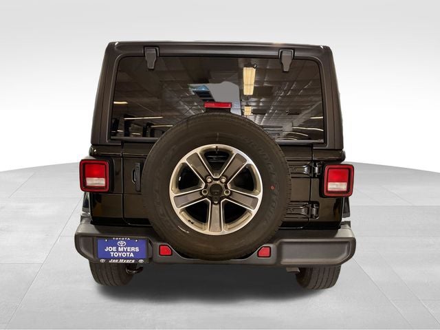 2022 Jeep Wrangler Unlimited Sahara 4x4