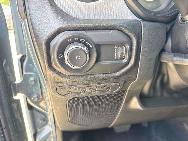 2025 Jeep Wrangler 4-Door Willys 4x4