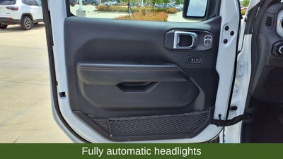 2025 Jeep Wrangler 4-Door Sahara 4x4