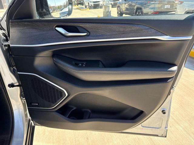 2021 Jeep Grand Cherokee L Limited 4x2