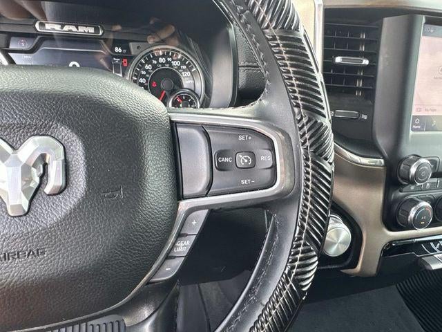 2022 RAM 1500 Laramie Crew Cab 4x2 5'7' Box