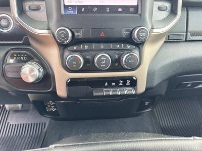 2022 RAM 1500 Laramie Crew Cab 4x2 5'7' Box