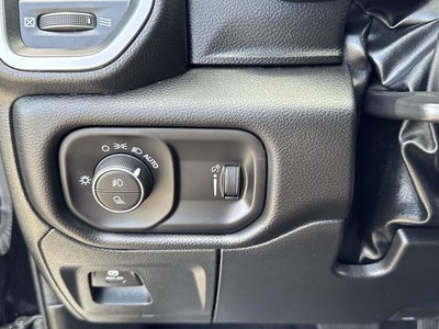 2023 RAM 1500 Big Horn Quad Cab 4x4 6'4' Box