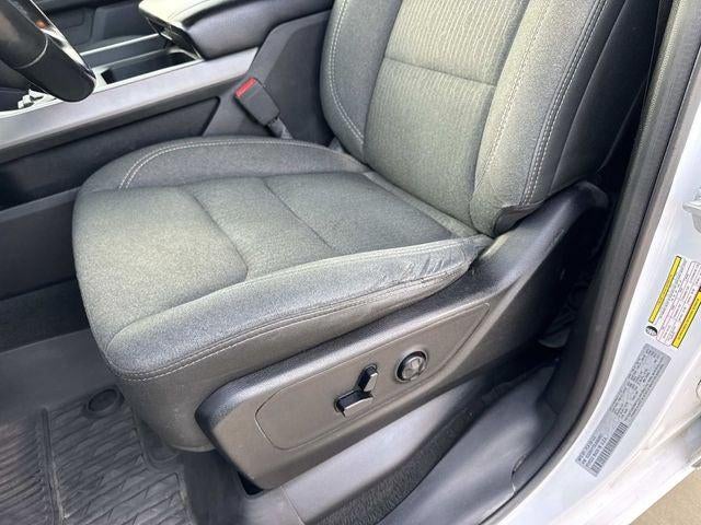 2020 RAM 1500 Big Horn Crew Cab 4x4 5'7' Box