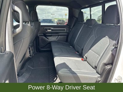 2022 RAM 1500 Big Horn Crew Cab 4x4 5'7' Box