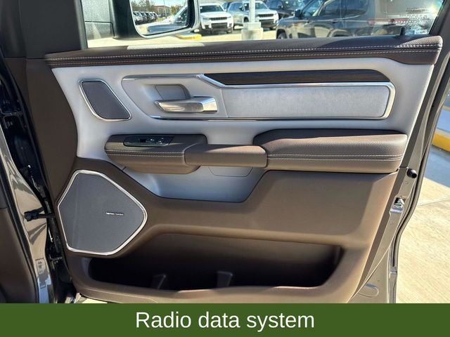 2025 RAM 1500 Laramie Crew Cab 4x4 5'7' Box