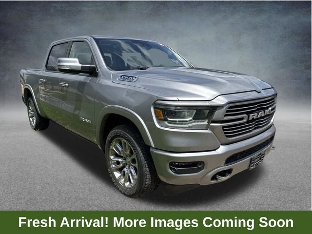 2022 RAM 1500 Laramie Crew Cab 4x4 5'7' Box