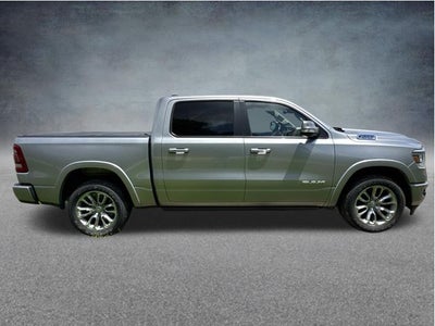 2022 RAM 1500 Laramie Crew Cab 4x4 5'7' Box